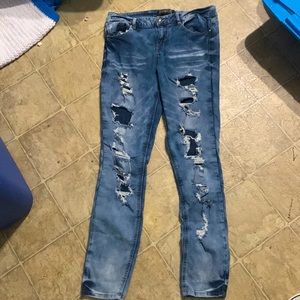 Low Waist Distressed Ripped/Patched Jeggings
